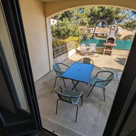 La Pinede Apartment กรุยซ็อง ภายนอก รูปภาพ